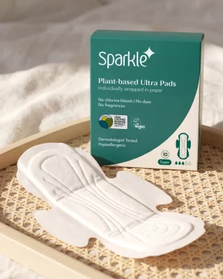 Your favorite pad (and its super light feels) is here, in an ultra-thin version!
Sparkle's Ultra Thin Pads. Now available in a Whole Foods Market store near you!
.
.
#pad #period #menstruation #menstrualhygiene #periodproblems #menstruationmatters #sanitarypads #periods #interior #ultrathin #thin #thinpads #sanitarynapkins #sparklepads #sparkle